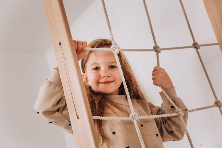 10 Fun Ideas of Indoor Play for Children