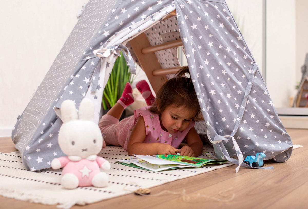 Blanket Fort Ideas for Kids Using Montessori-Inspired Furniture ...
