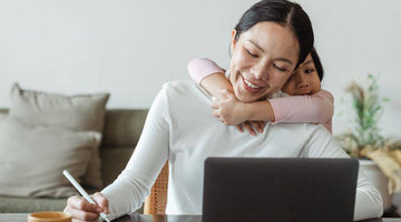 Parents working at home: the importance of independent play