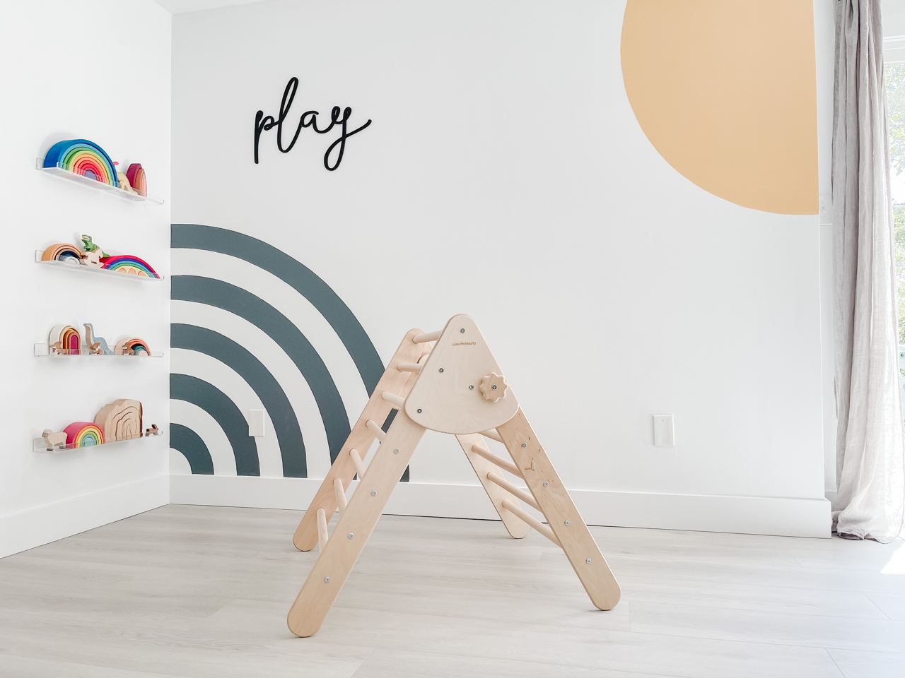 Top 10 Alternatives to Triangle inspired by Emmi Pikler