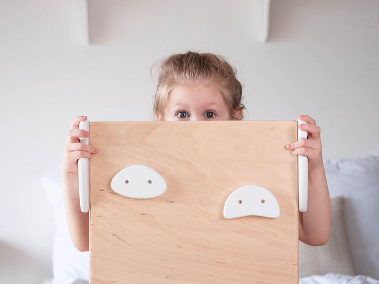 How to Choose the Right Montessori Products for a Child: Selection Criteria and Principles of Use