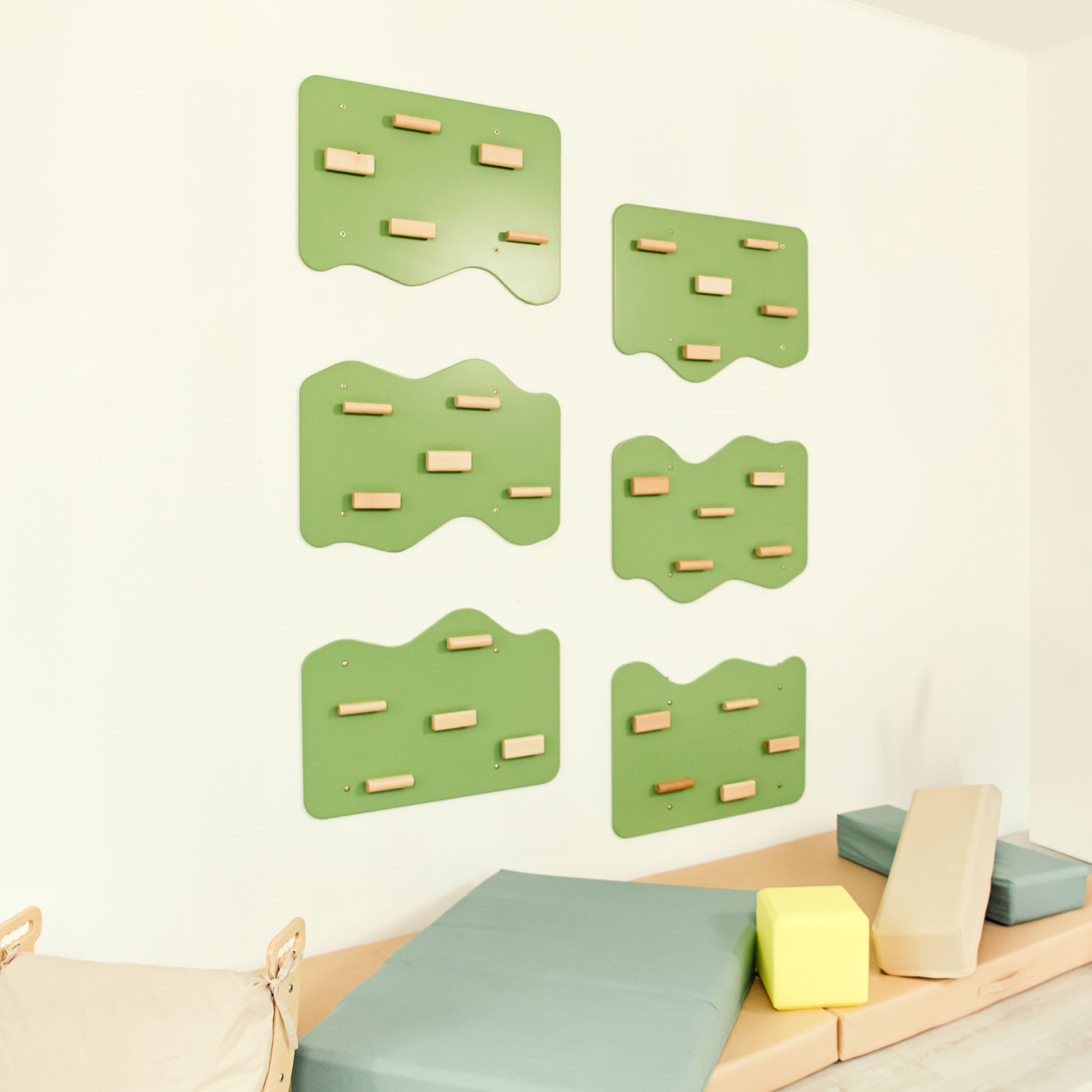 Indoor Rock Wall with Cloud-Shaped Panels & Wooden Climbing Holds for Kids 3-10