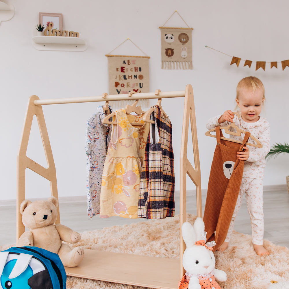 Child Clothing Rack