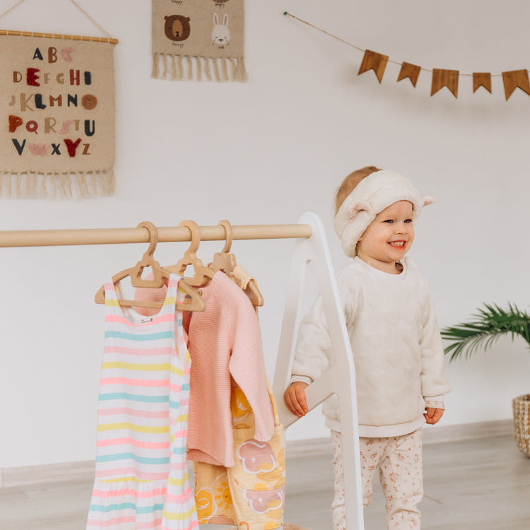 Child Clothing Rack