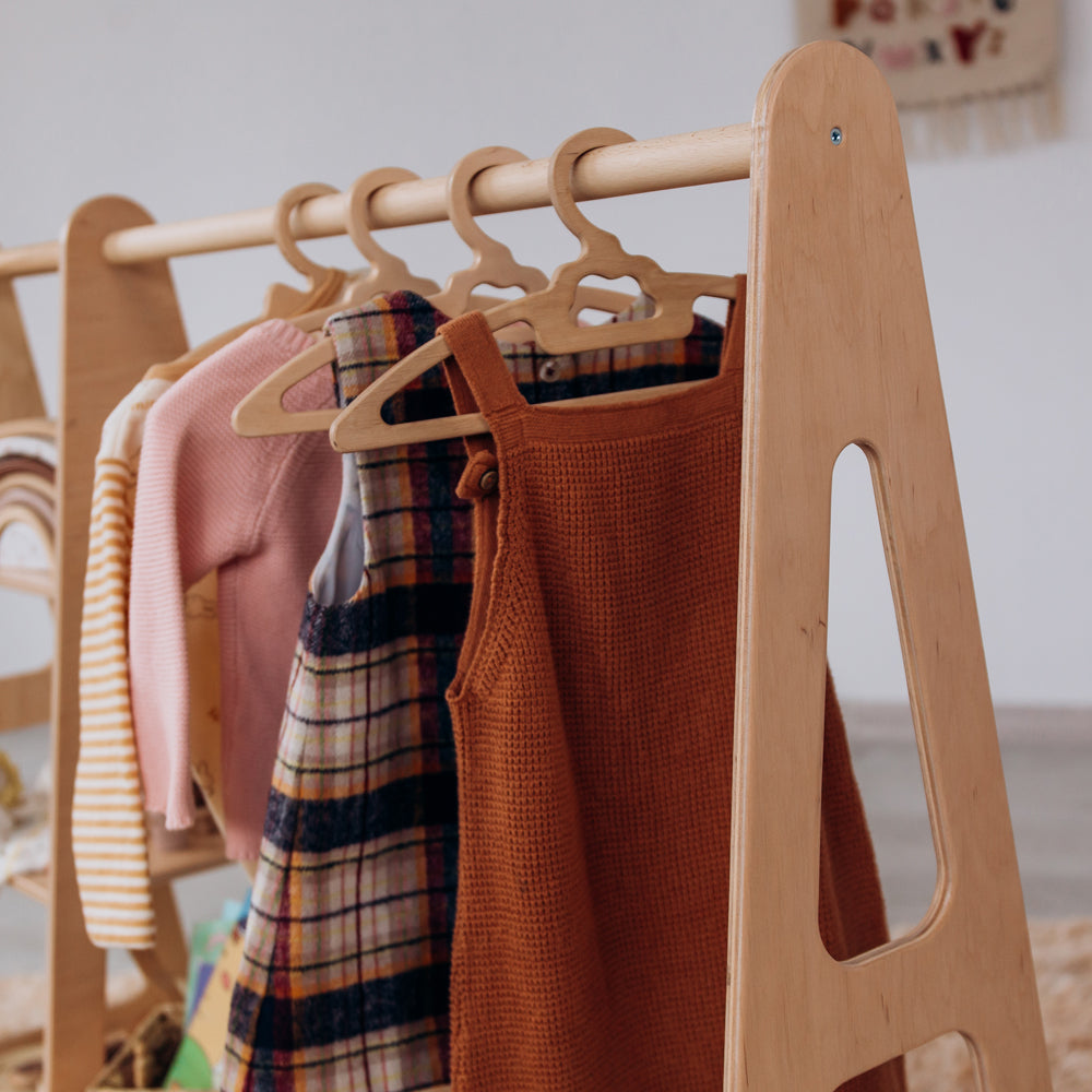 Child Clothing Rack