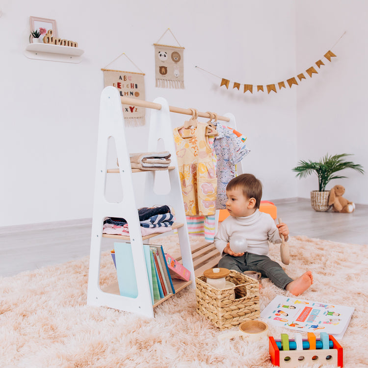 Child Clothing Rack