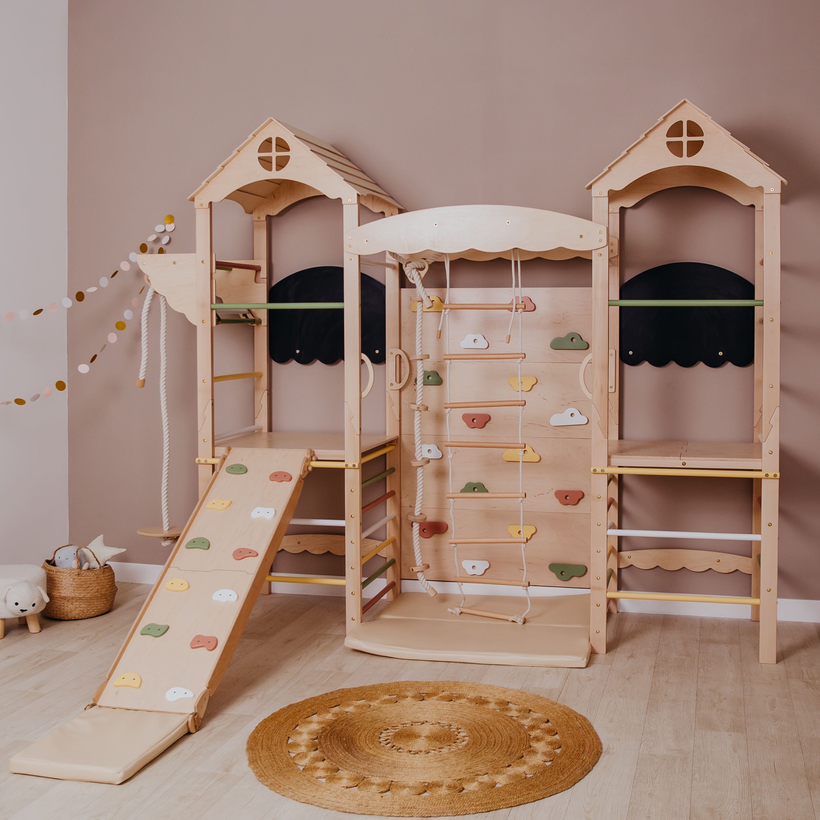 Straykids playground ポラロイド　アイエン　セミコンプ Large Indoor Playground for Kids – Wooden Home Playset