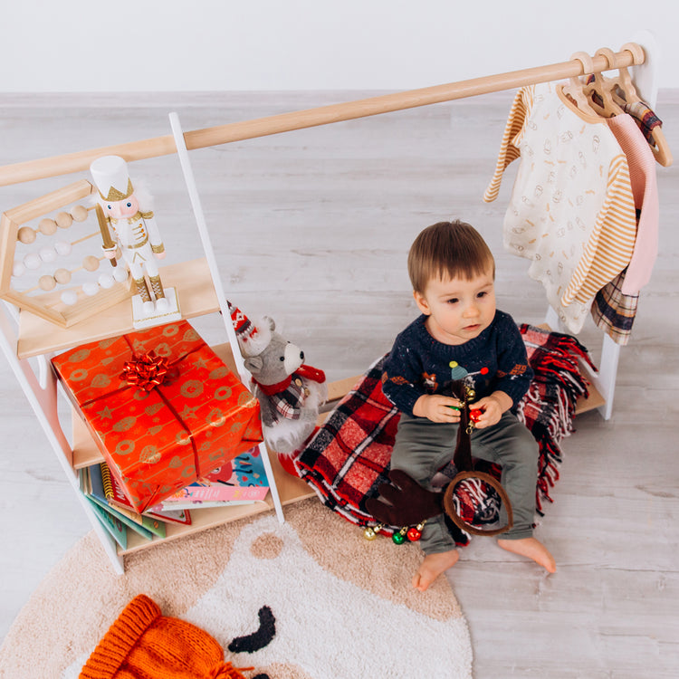 Child Clothing Rack