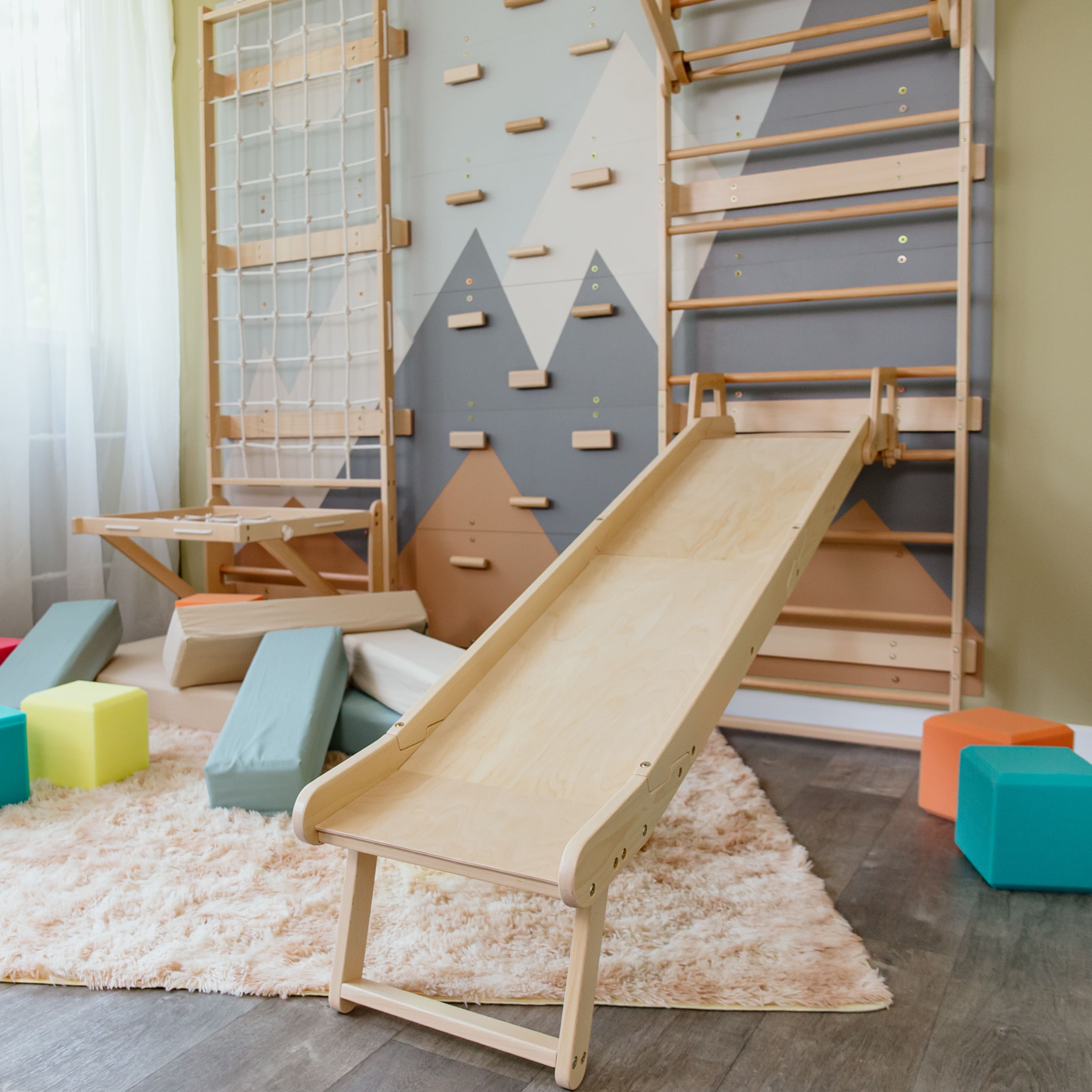 Montessori Slide