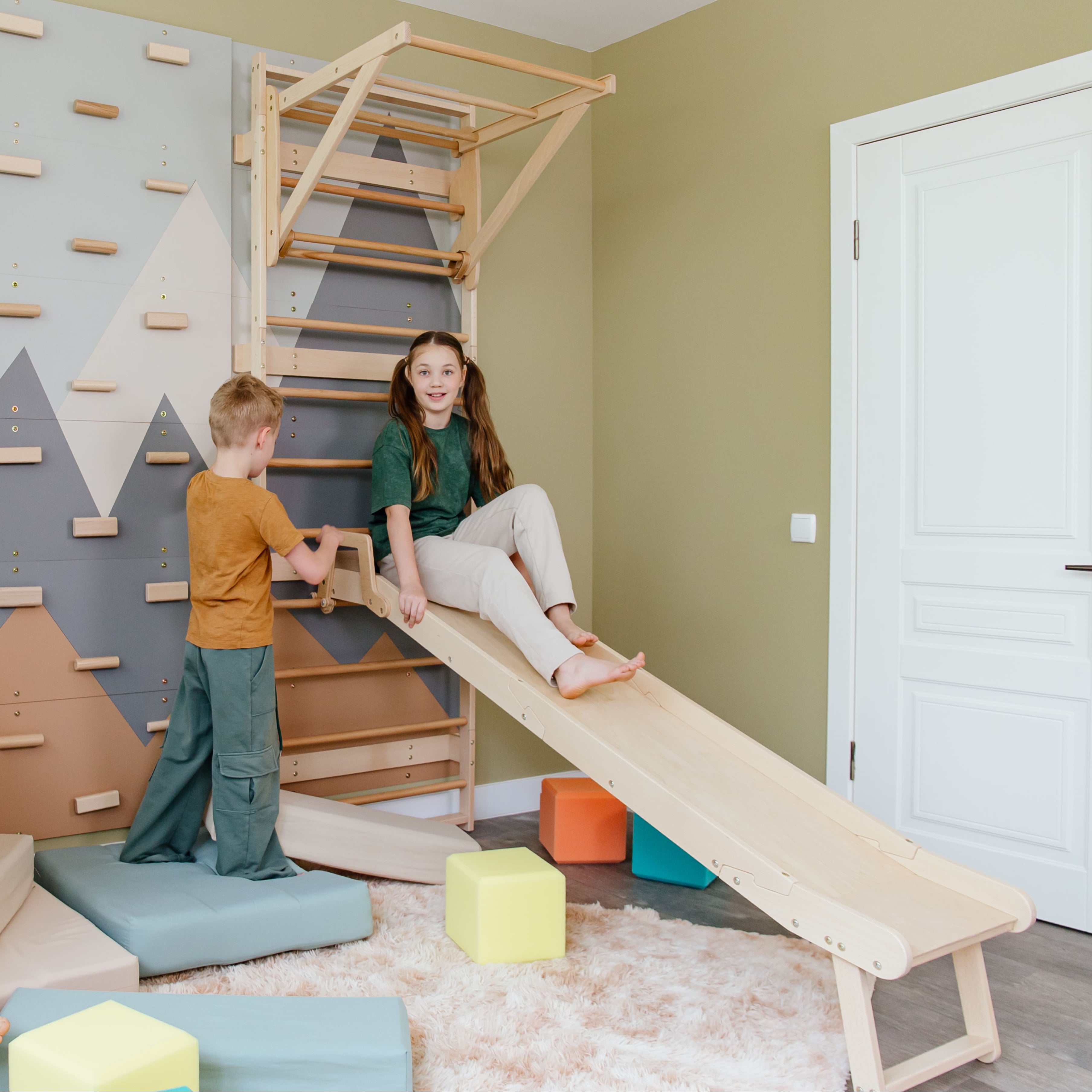 Montessori Slide