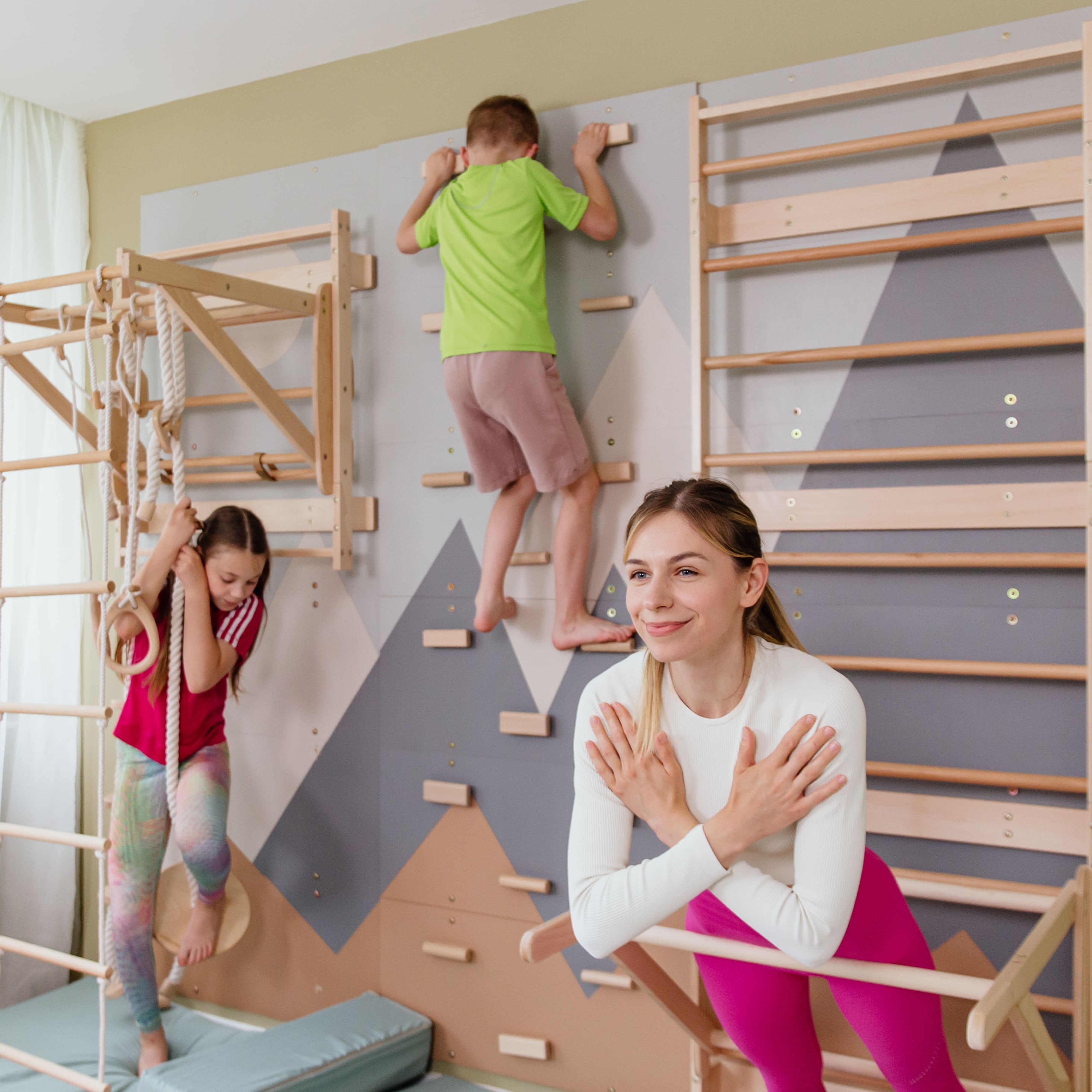 Home Pull Up Bar