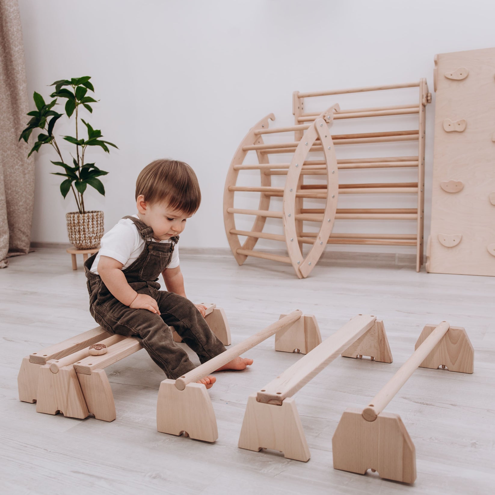 Balance Beam Set - Wooden Balancer - WoodandHearts