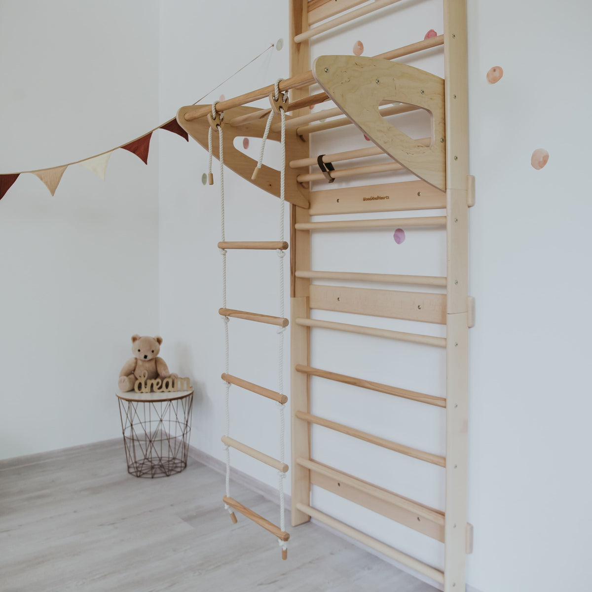 Galdrew Wooden Rope Ladder Swing – 6 Rungs – Natural Wood – Made In Poland