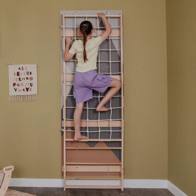 Childrens Climbing Net “Mountain”