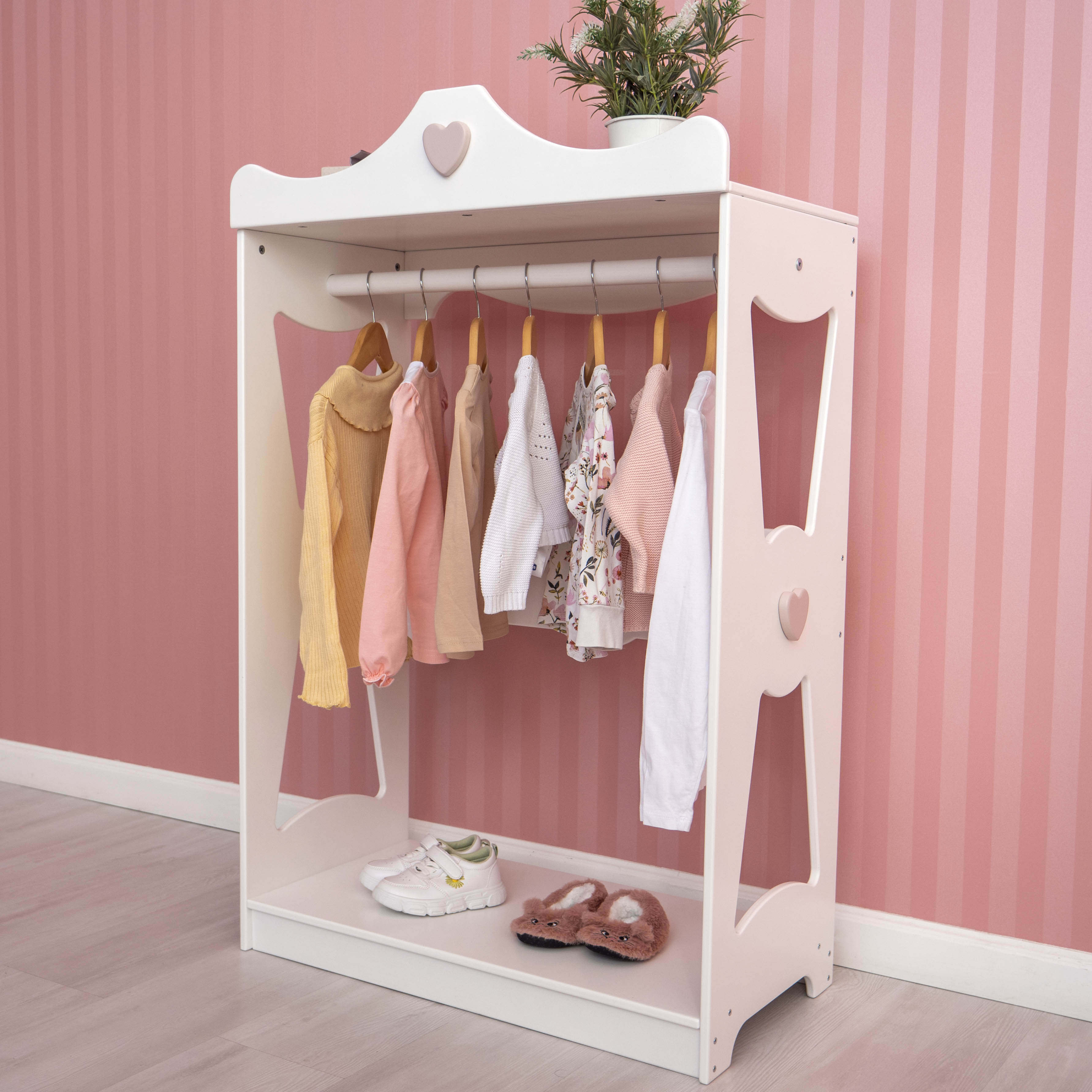 Closet Spice Kids Pink Wood Hangers