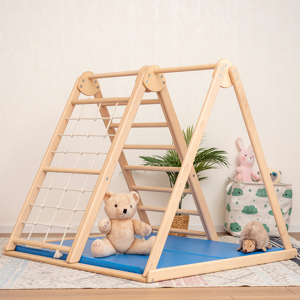Climbing Triangle Frame - WoodandHearts