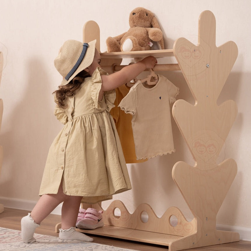Kids Clothes Stand