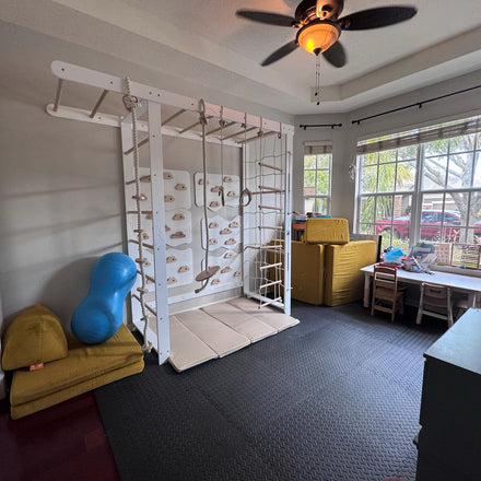 Nice solid wood build for this play set.