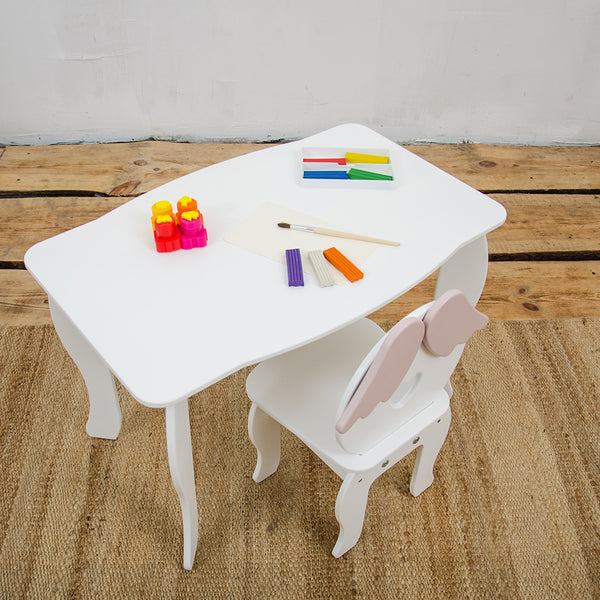 白＋ピンク色の幼児女の子用学習机「エンジェル」