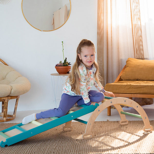 Baby Fitnessstudio Montessori Arch + Montessori Ramp kleiner Größe