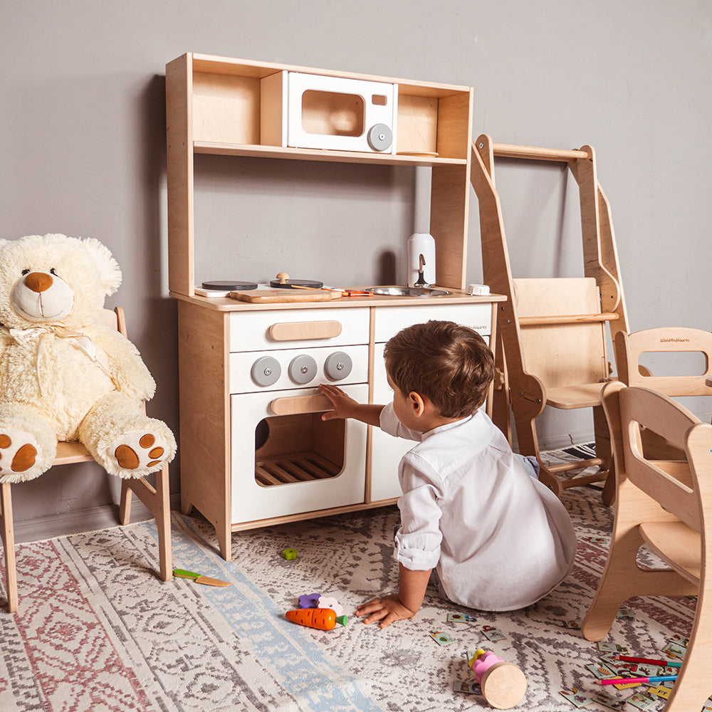 Montessori Wooden Play Kitchen – Lolie
